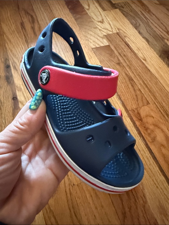 CROCS Other - CROCS Kids Navy and Pink Hook-and-Loop Sandal